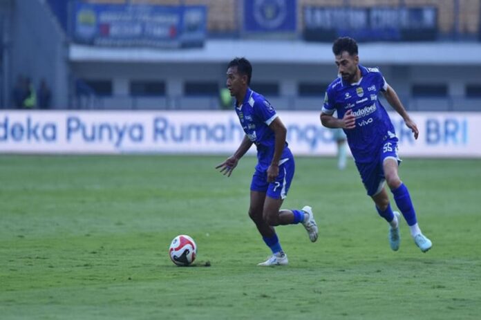 romantisme-duel-di-kualifikasi-piala-dunia-2026-bintang-persib-siap-tukar-jersey-gqx.jpg